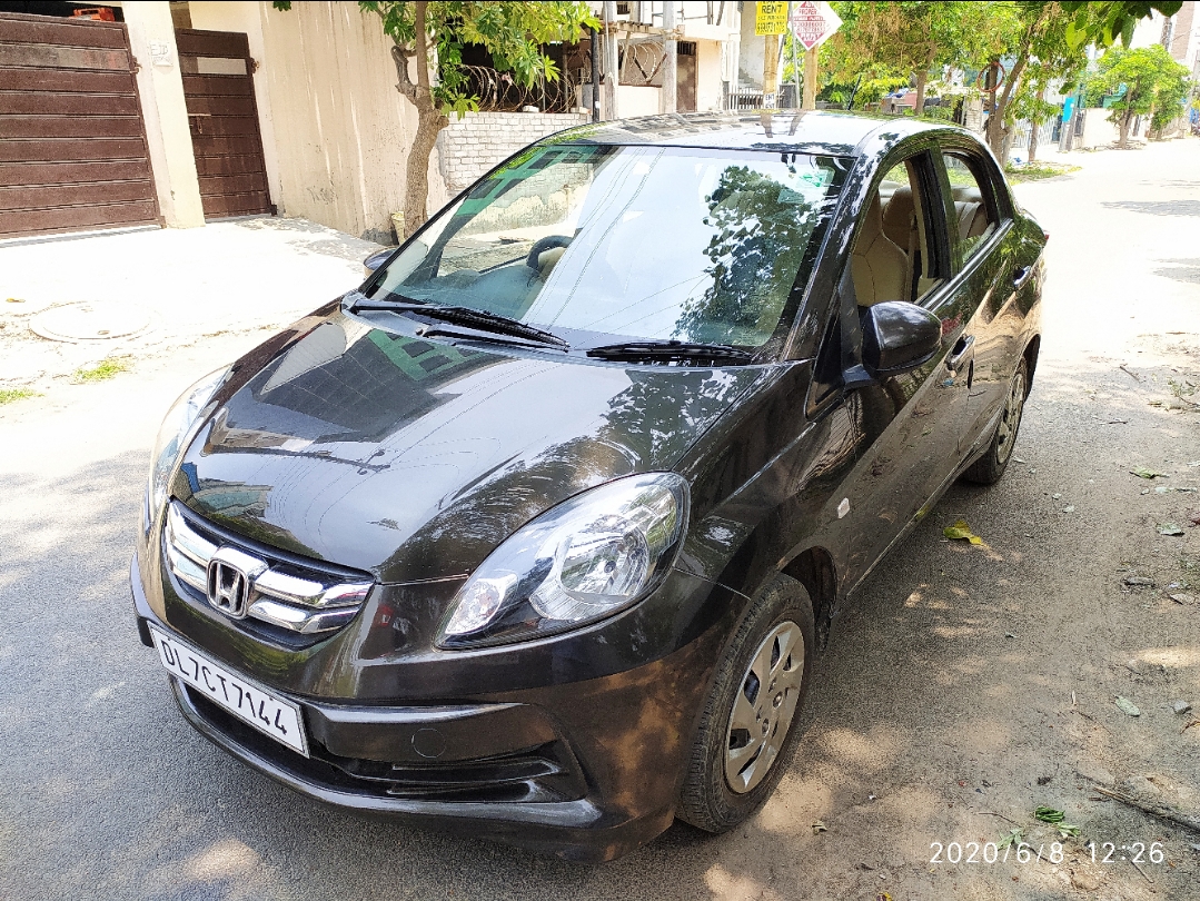 Used 2015 Honda Amaze