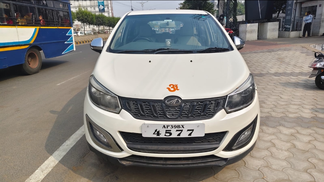 Used 2019 Mahindra Marazzo Used 2019 Mahindra Marazzo
