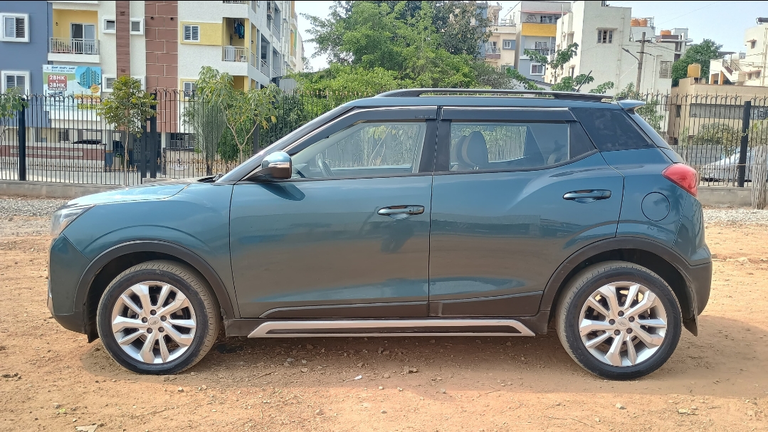 2020 Mahindra XUV300 W8 AMT Diesel