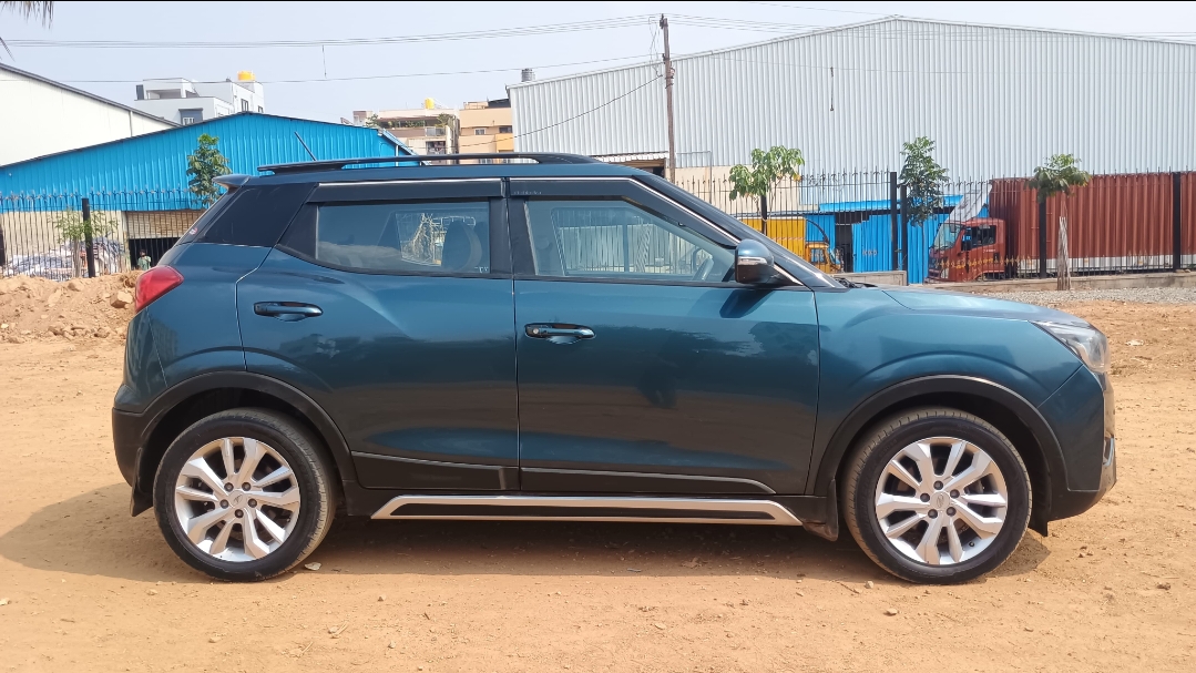 2020 Mahindra XUV300 W8 AMT Diesel