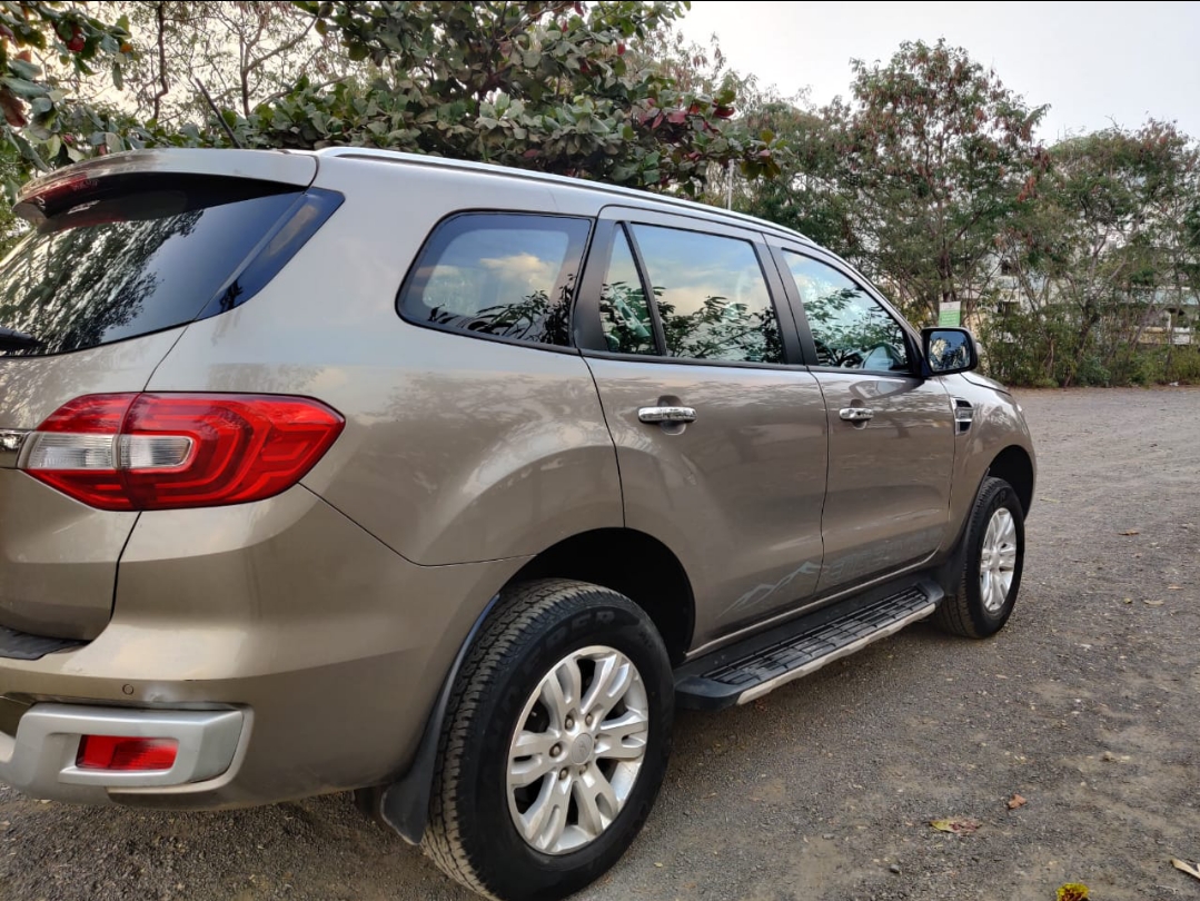 Used Ford Endeavour 2.2L 4X2 AT Titanium in Pune 2019 ...