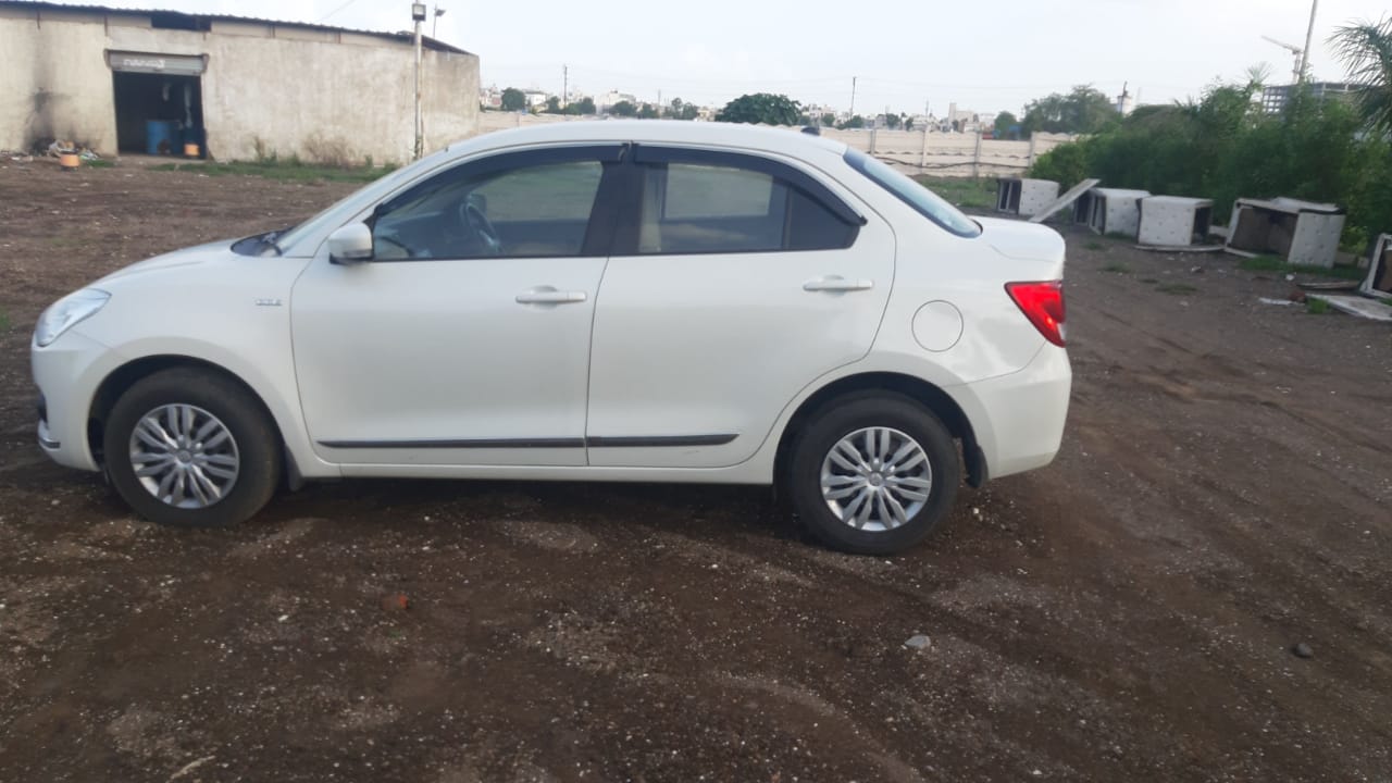 Used Maruti Suzuki Swift Dzire VDI in Ahmedabad 2017 model ...