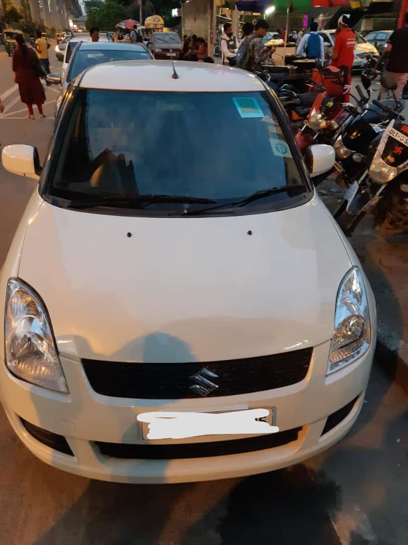 Used Maruti Suzuki Swift Dzire VXI in New Delhi 2010 model ...