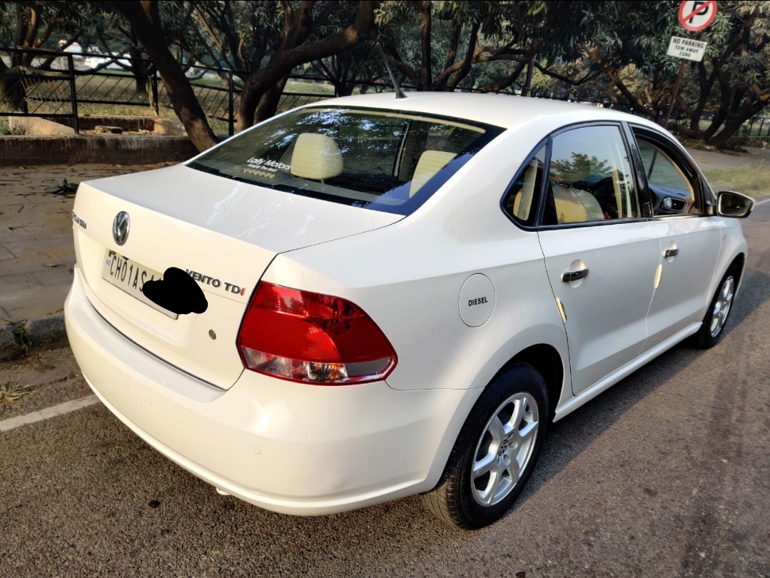 Volkswagen Vento 1.6 L Diesel Used Volkswagen Vento 1.6 Highline Diesel in Chandigarh 2013 model