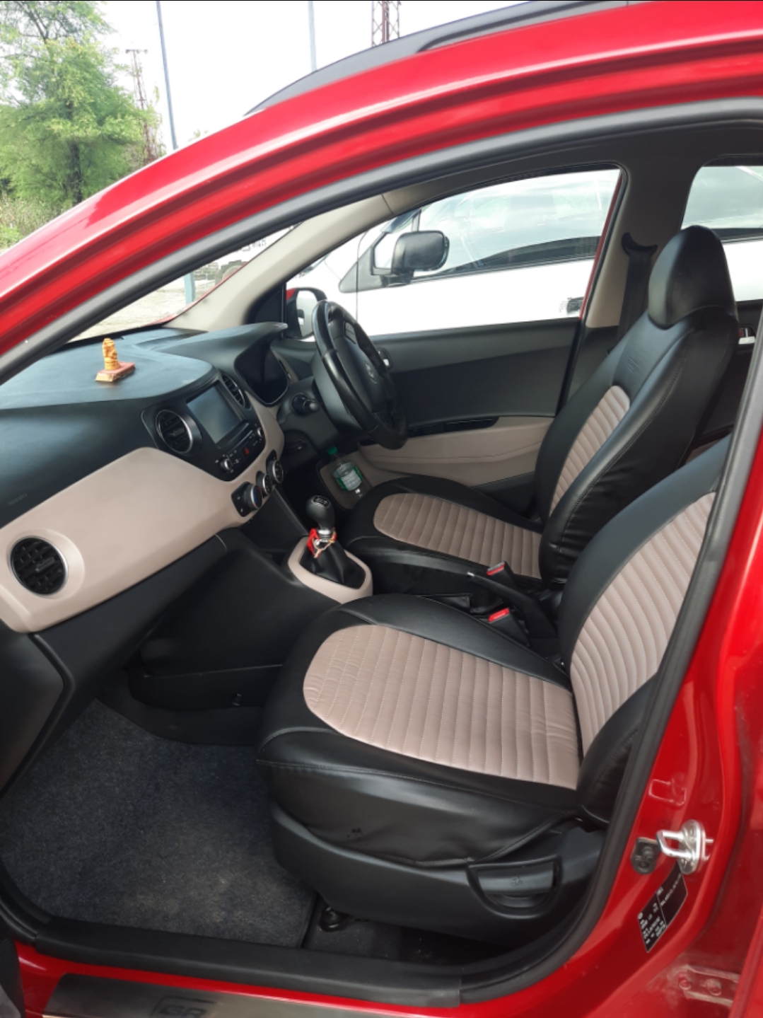 Used Hyundai Grand I10 Cars in Sikar - Second Hand Hyundai Grand I10