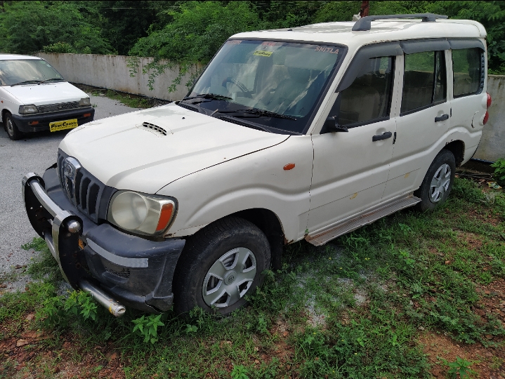 Used Mahindra Scorpio M2DI in Gwalior 2012 model, India at Best Price.