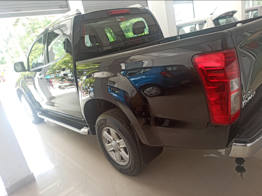 2018 Isuzu D-Max V-Cross High Z