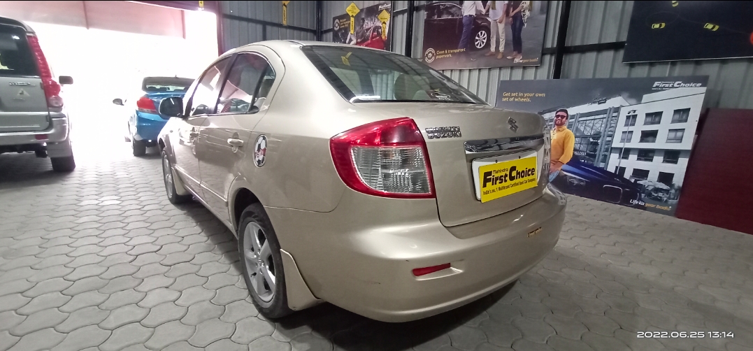 確認( ᵕᴗᵕ )\"画像4枚 Maruti Suzuki SX4 ZXi (Opt), 2013, Petrol - Cars - 1826881612