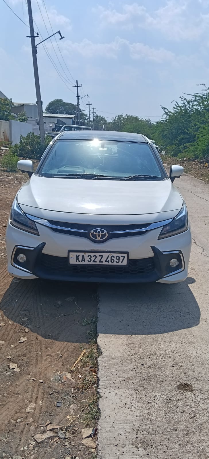 Used 2023 Toyota Glanza