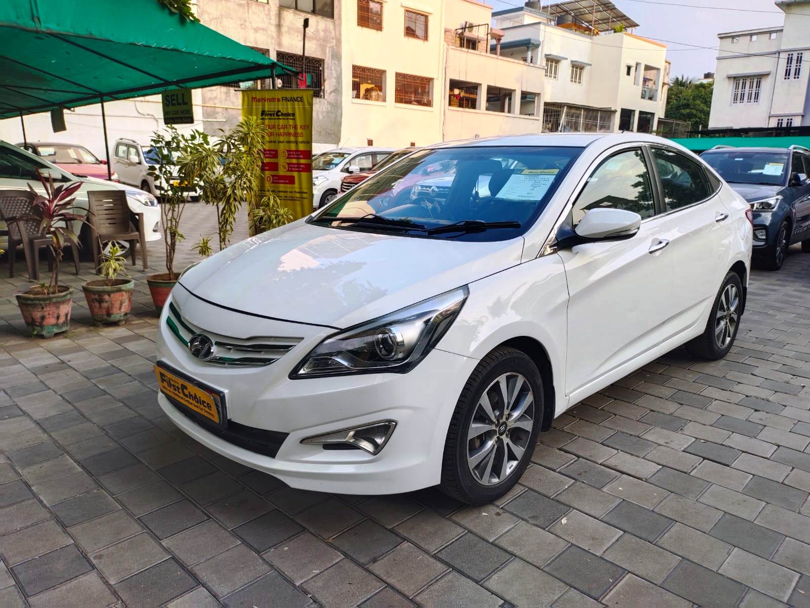 Used VERNA FLUIDIC 1.6 EX CRDI Car in Adajan Second hand HYUNDAI Cars